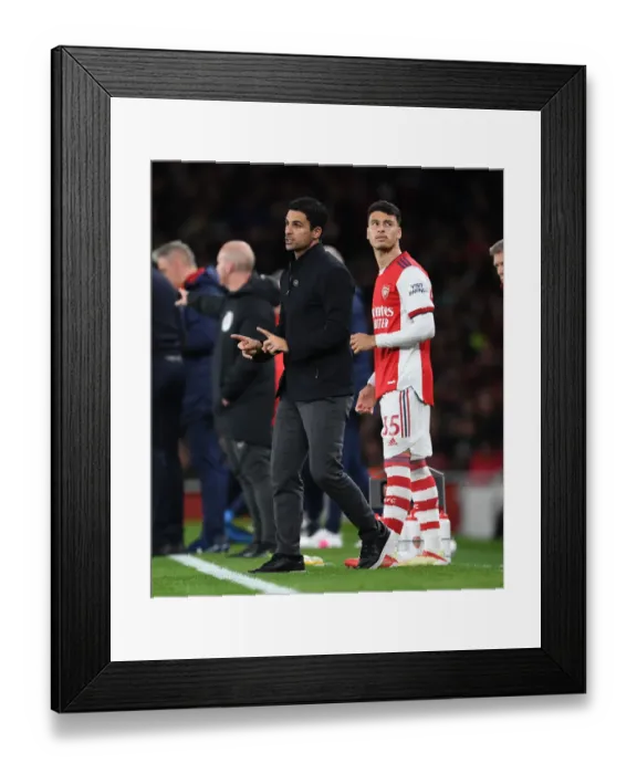 Framed Print : Arsenal's Arteta and Martinelli: Strategizing Before the Battle at Emirates Stadium (Arsenal vs Crystal Palace, 2021-22) Framed Print : Arsenal's Arteta and Martinelli: Strategizing Before the Battle at Emirates Stadium (Arsenal vs Crystal Palace, 2021-22)