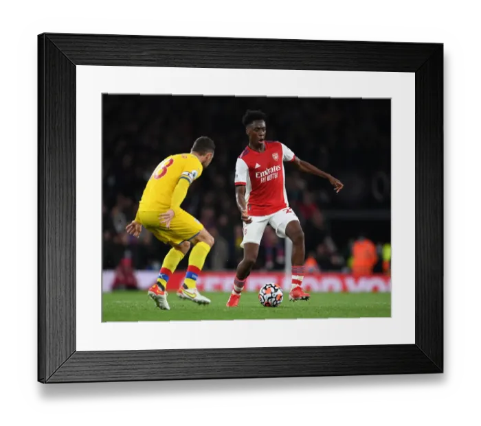 Framed Print : Arsenal vs Crystal Palace: Sambi Clashes with McArthur in the Premier League Framed Print : Arsenal vs Crystal Palace: Sambi Clashes with McArthur in the Premier League