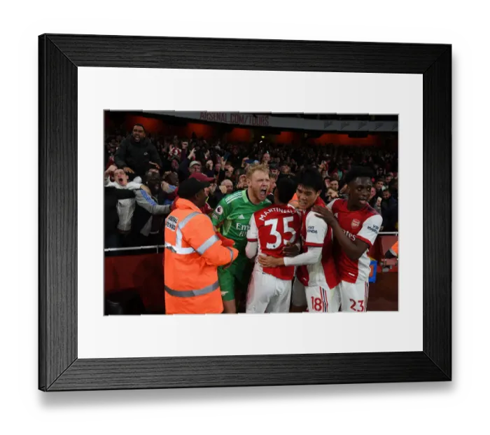 Framed Print : Arsenal Celebrate Lacazette's Goal: Arsenal v Crystal Palace, Premier League 2021-22 Framed Print : Arsenal Celebrate Lacazette's Goal: Arsenal v Crystal Palace, Premier League 2021-22