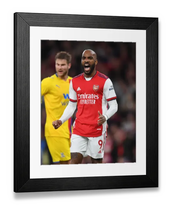 Framed Print : Arsenal's Alexandre Lacazette in Action against Crystal Palace - Premier League 2021-22 Framed Print : Arsenal's Alexandre Lacazette in Action against Crystal Palace - Premier League 2021-22