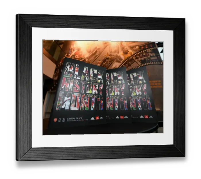 Framed Print : Arsenal vs Crystal Palace: Premier League Showdown at Emirates Stadium