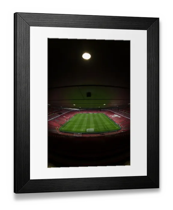Framed Print : Arsenal at Emirates Stadium: Pre-Match Scene vs Crystal Palace, Premier League 2021-22