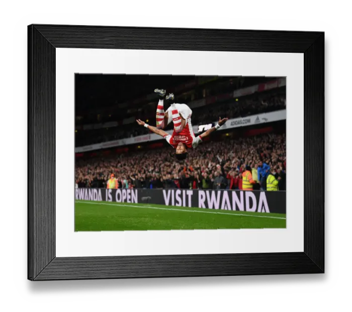 Framed Print : Arsenal's Aubameyang Scores in Victory over Crystal Palace (2021-22) Framed Print : Arsenal's Aubameyang Scores in Victory over Crystal Palace (2021-22)