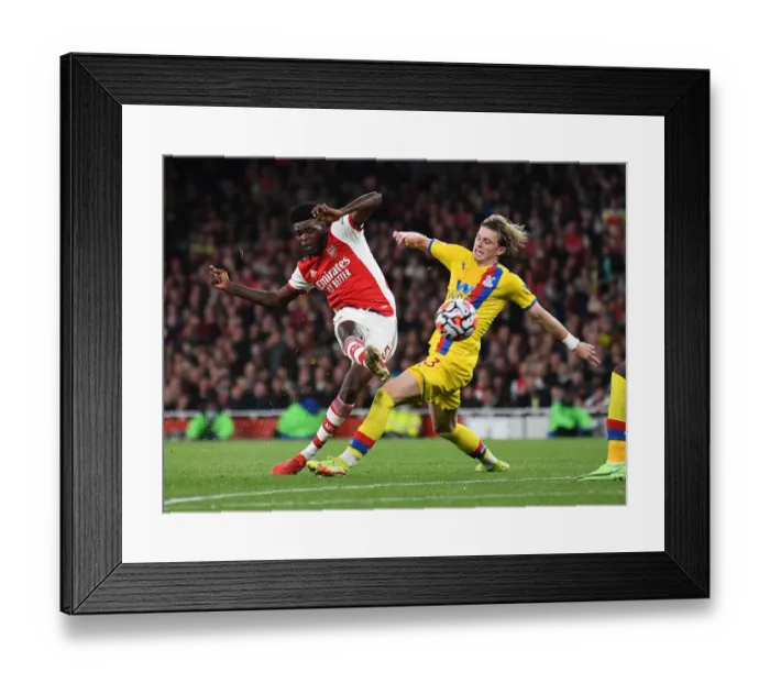 Framed Print : Thomas Partey Faces Pressure from Conor Gallagher in Arsenal vs Crystal Palace Premier League Clash Framed Print : Thomas Partey Faces Pressure from Conor Gallagher in Arsenal vs Crystal Palace Premier League Clash