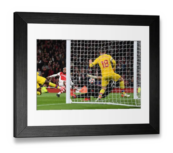 Framed Print : Alexandre Lacazette Scores Arsenal's Second Goal Against Crystal Palace (2021-22)