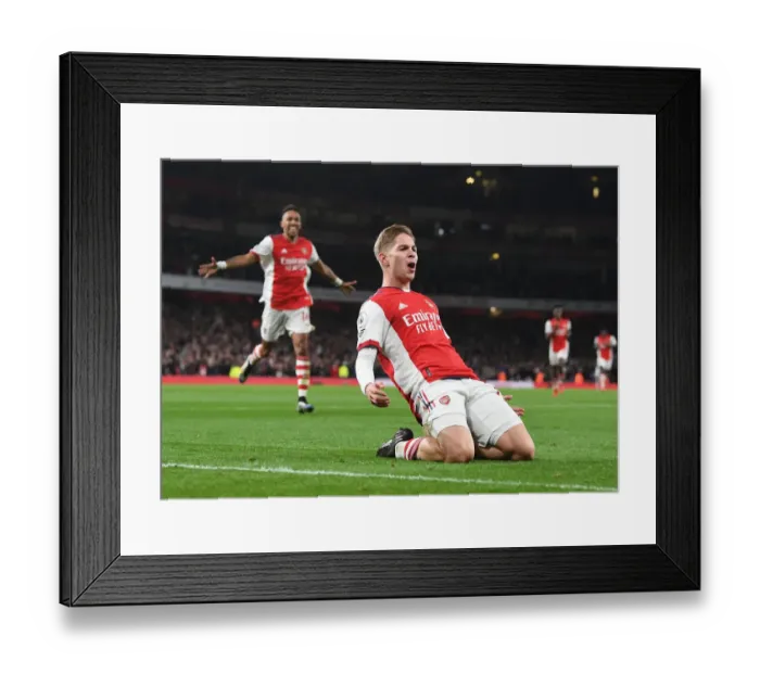 Framed Print : Emile Smith Rowe's Hat-Trick: Arsenal's Thrilling Victory Over Aston Villa (2021-22)