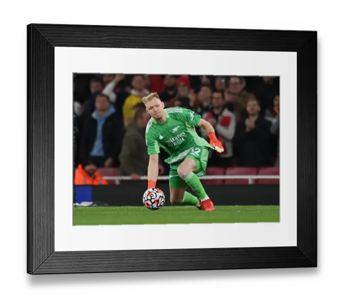 Framed Print : Arsenal vs Aston Villa: Aaron Ramsdale in Action at Emirates Stadium (2021-22) Framed Print : Arsenal vs Aston Villa: Aaron Ramsdale in Action at Emirates Stadium (2021-22)