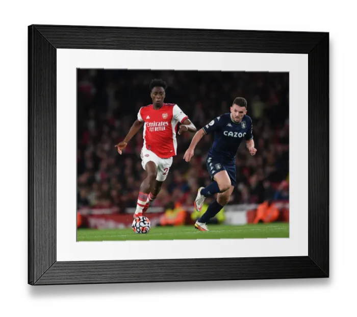 Framed Print : Midfield Battle: Lokonga vs McGinn - Arsenal vs Aston Villa Framed Print : Midfield Battle: Lokonga vs McGinn - Arsenal vs Aston Villa