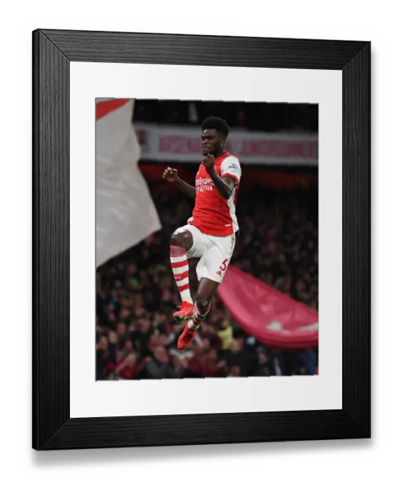 Framed Print : Thomas Partey Scores the Winning Goal: Arsenal's Triumph over Aston Villa in the Premier League 2021-22