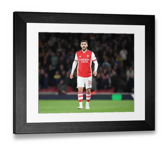 Framed Print : Arsenal vs Leeds United: Carabao Cup Showdown at Emirates Stadium