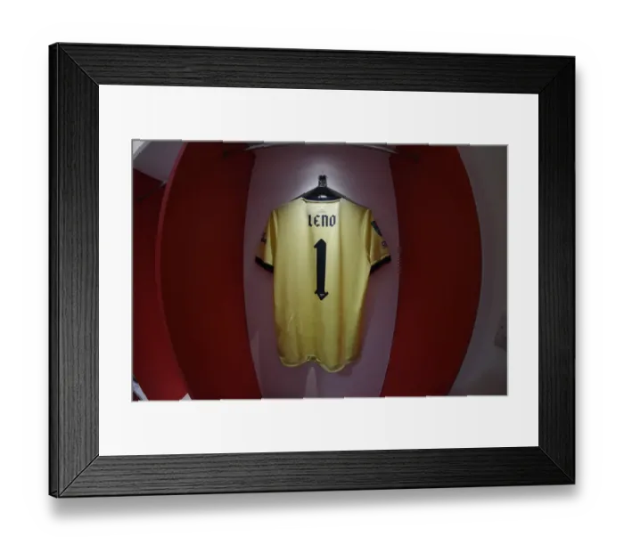 Framed Print : Arsenal vs Leeds United: Preparing for Battle in the Dressing Room - Carabao Cup Showdown Framed Print : Arsenal vs Leeds United: Preparing for Battle in the Dressing Room - Carabao Cup Showdown