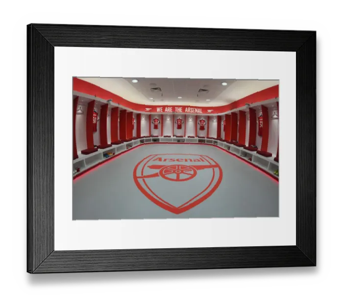 Framed Print : Arsenal FC: Unity in the Changing Room before Arsenal vs Leeds United (Carabao Cup 2021-22)