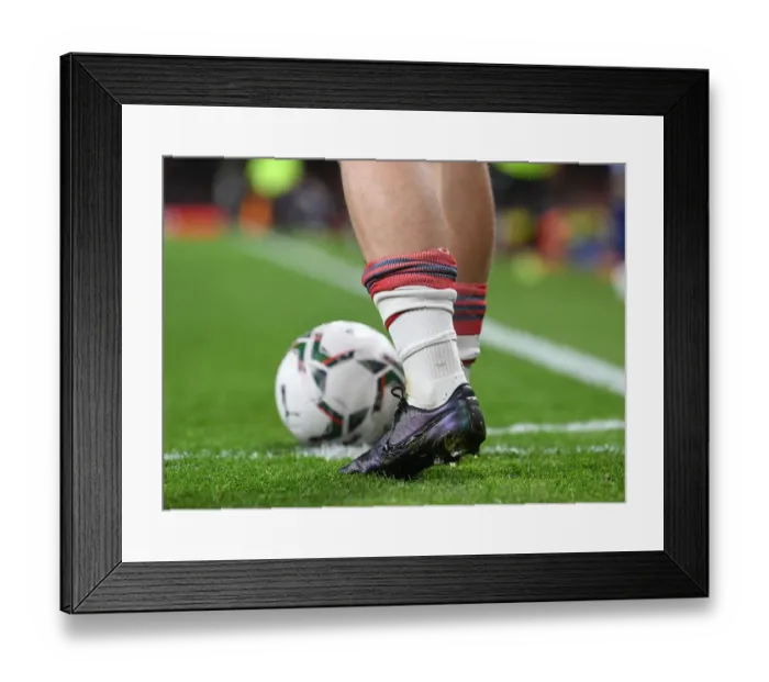 Framed Print : Arsenal's Emile Smith Rowe Shines: Carabao Cup Showdown vs Leeds United Framed Print : Arsenal's Emile Smith Rowe Shines: Carabao Cup Showdown vs Leeds United
