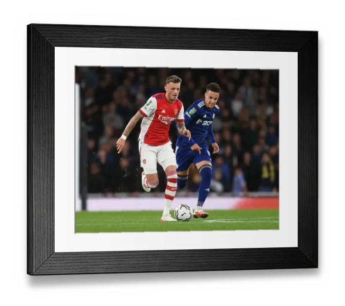 Framed Print : Arsenal vs Leeds United: Carabao Cup Showdown at Emirates Stadium