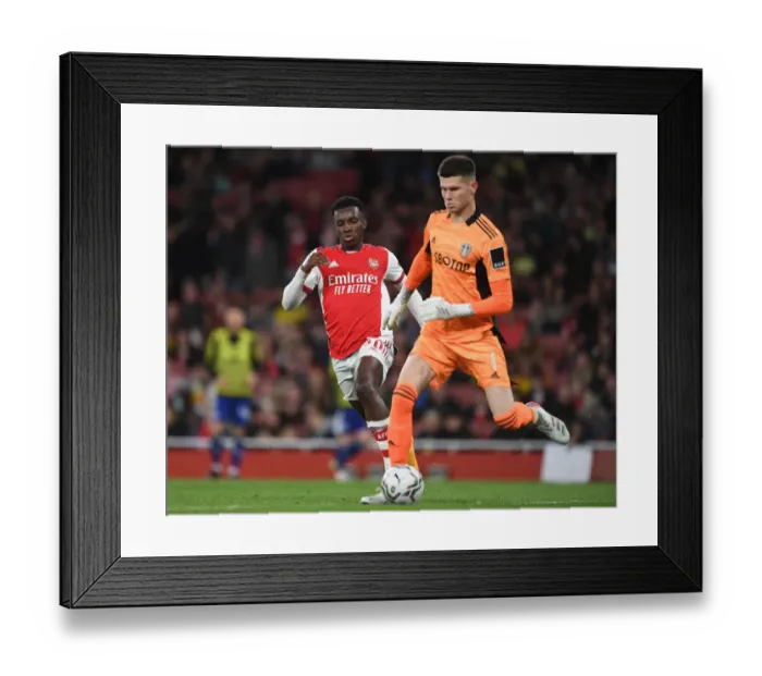Framed Print : Arsenal vs Leeds United: Carabao Cup Showdown at Emirates Stadium