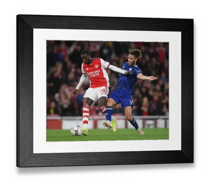 Framed Print : Arsenal vs Leeds United: Carabao Cup Showdown at Emirates Stadium