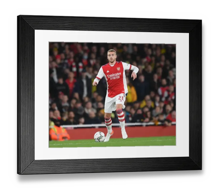 Framed Print : Arsenal vs Leeds United: Carabao Cup Showdown at Emirates Stadium