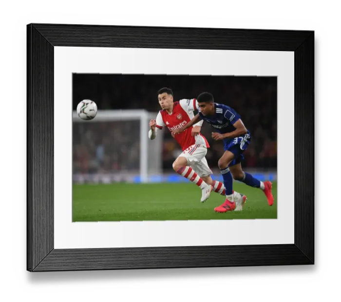Framed Print : Arsenal vs Leeds United: Carabao Cup Showdown at Emirates Stadium