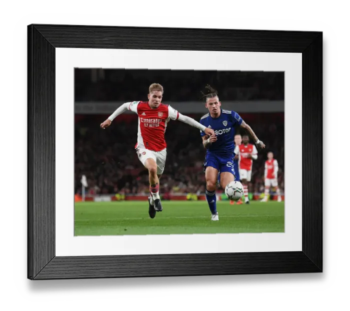 Framed Print : Arsenal vs Leeds United: Carabao Cup Showdown at Emirates Stadium