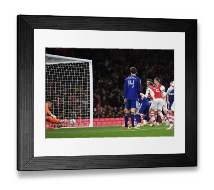 Framed Print : Arsenal vs Leeds United: Carabao Cup Showdown at Emirates Stadium