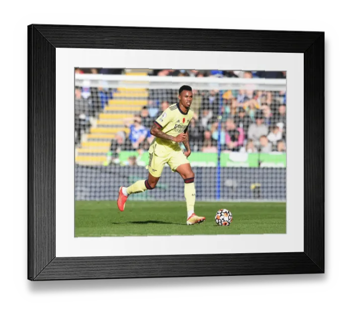 Framed Print : Gabriel Magalhaes in Action: Arsenal vs. Leicester City, Premier League 2021-22