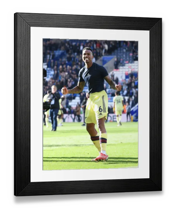 Framed Print : Magalhaes Euphoria: Arsenal's Thrilling Victory over Leicester City in the 2021-22 Premier League