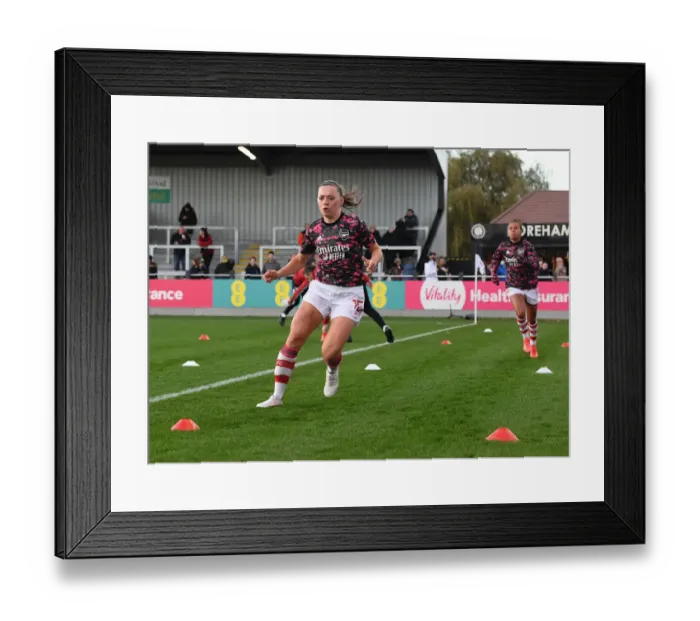 Framed Print : Arsenal Women vs Brighton & Hove Albion: FA Cup Semi-Final Clash