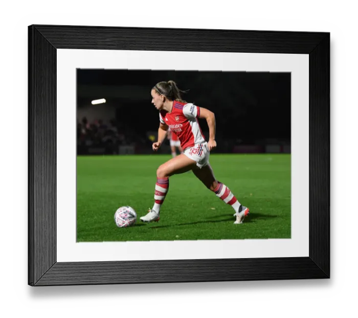 Framed Print : Arsenal Women vs Brighton & Hove Albion: FA Cup Semi-Final Battle