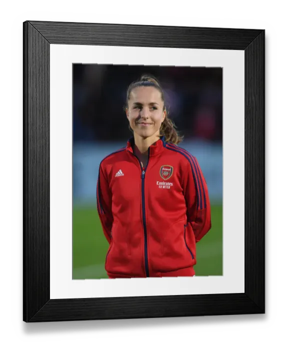 Framed Print : Arsenal Women vs Brighton & Hove Albion: FA Cup Semi-Final Battle