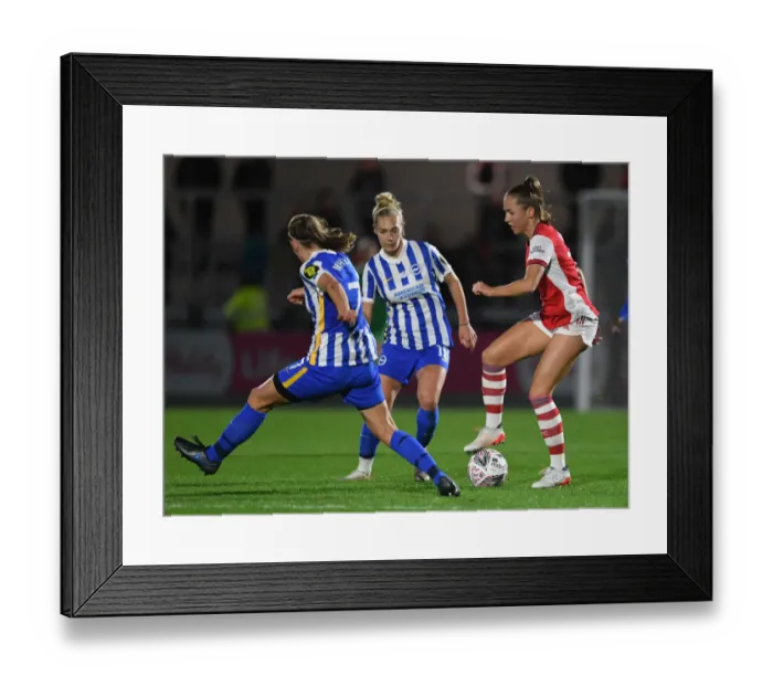 Framed Print : Arsenal vs Brighton: FA Women's Cup Semi-Final Showdown