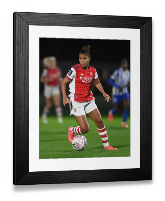 Framed Print : Arsenal Women vs Brighton & Hove Albion: FA Cup Semi-Final Battle