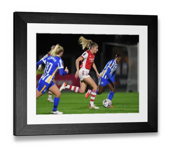 Framed Print : Arsenal vs Brighton: FA Women's Cup Semi-Final Showdown