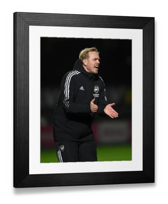 Framed Print : Arsenal Women vs Brighton & Hove Albion: FA Cup Semi-Final Showdown - Jonas Eidevall's Leadership