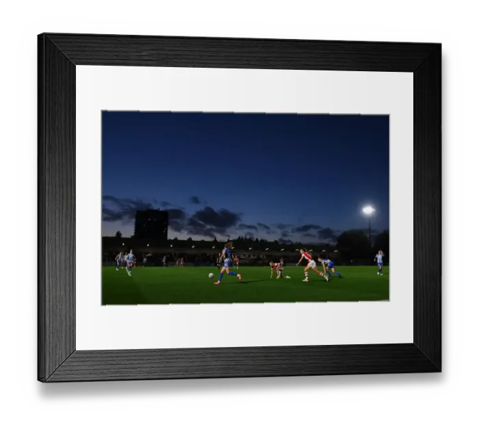 Framed Print : Arsenal Women vs Brighton & Hove Albion: FA Cup Semi-Final Showdown
