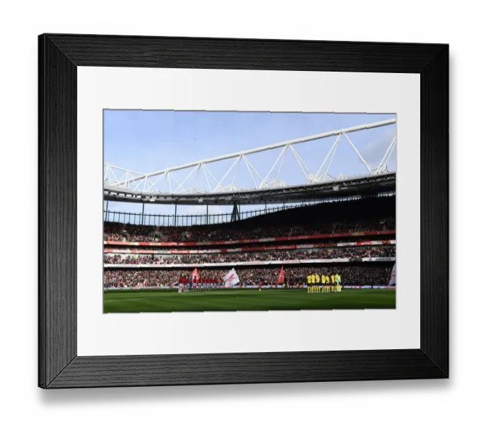 Framed Print : Arsenal vs. Watford: Remembrance Sunday Tribute in Premier League Match Framed Print : Arsenal vs. Watford: Remembrance Sunday Tribute in Premier League Match