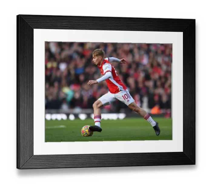 Framed Print : Emile Smith Rowe's Star Performance: Arsenal Triumphs Over Watford in Premier League Clash Framed Print : Emile Smith Rowe's Star Performance: Arsenal Triumphs Over Watford in Premier League Clash