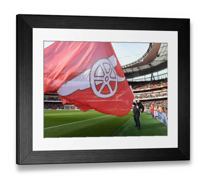 Framed Print : Arsenal vs Watford: Premier League Showdown at Emirates Stadium