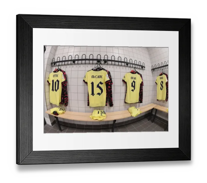 Framed Print : HB Koge v Arsenal WFC: Group C - UEFA Womens Champions League Framed Print : HB Koge v Arsenal WFC: Group C - UEFA Womens Champions League