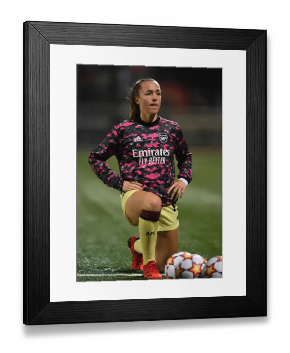 Framed Print : Arsenal Women Prepare for UEFA Champions League Battle against HB Koge