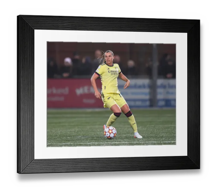 Framed Print : Arsenal Women in Action: UEFA Champions League Battle against HB Koge, Denmark Framed Print : Arsenal Women in Action: UEFA Champions League Battle against HB Koge, Denmark