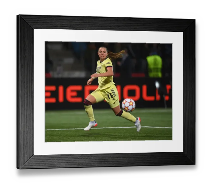 Framed Print : Arsenal Women in Action: UEFA Champions League Clash against HB Koge