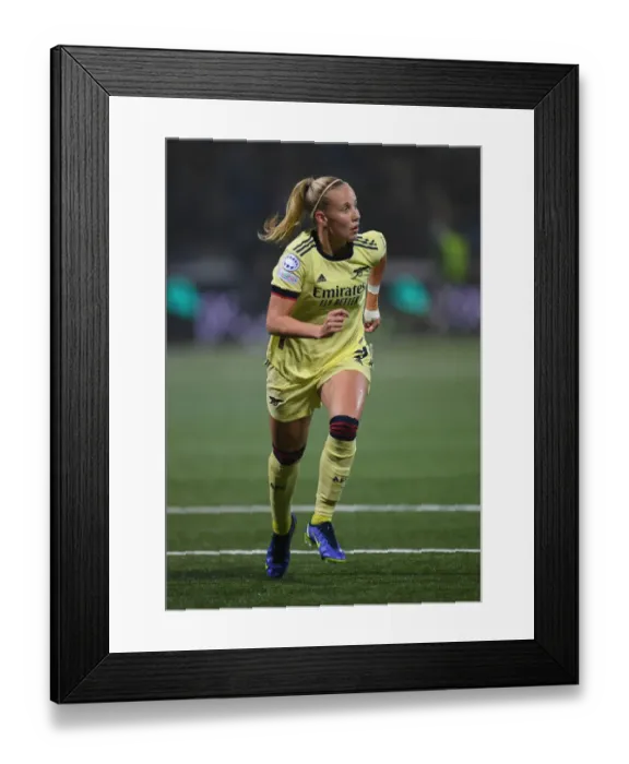 Framed Print : Arsenal's Beth Mead Faces Off Against HB Koge in UEFA Women's Champions League Framed Print : Arsenal's Beth Mead Faces Off Against HB Koge in UEFA Women's Champions League