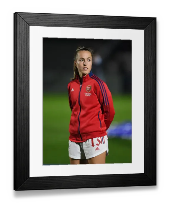 Framed Print : Lia Walti's Focus: Arsenal Women Prepare for HB Koge in UEFA Champions League Group C