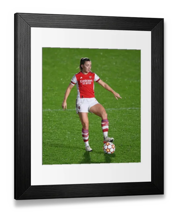 Framed Print : Arsenal Women vs. HB Koge: A UEFA Women's Champions League Showdown at Meadow Park