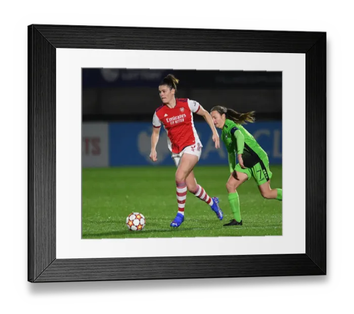 Framed Print : Arsenal vs HB Koge: Clash in UEFA Women's Champions League Framed Print : Arsenal vs HB Koge: Clash in UEFA Women's Champions League