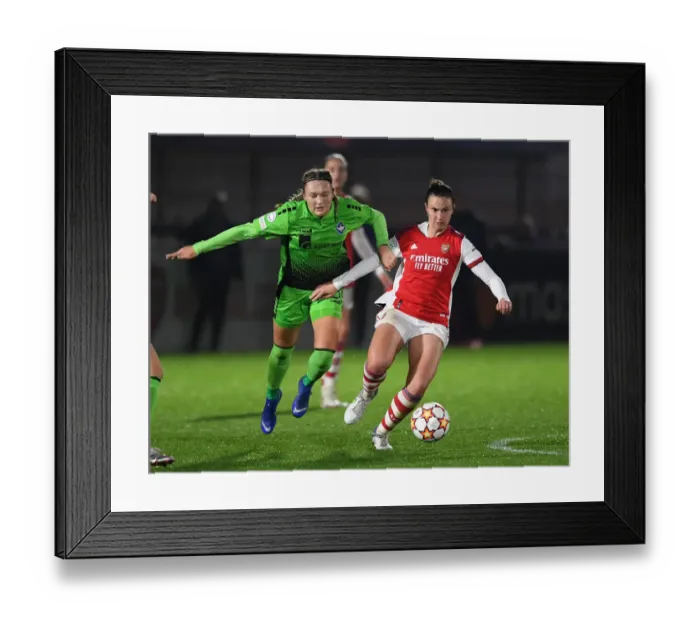 Framed Print : Arsenal WFC vs HB Koge: Battle in Group C - UEFA Women's Champions League Framed Print : Arsenal WFC vs HB Koge: Battle in Group C - UEFA Women's Champions League