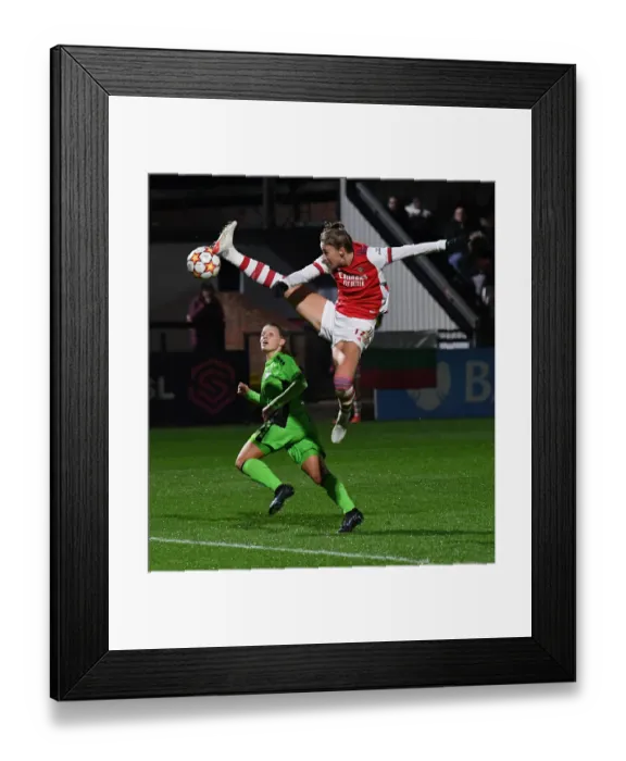Framed Print : Tense Showdown: Arsenal WFC vs HB Koge in UEFA Women's Champions League - Vivianne Miedema Faces Off Against Signe Markvardsen Framed Print : Tense Showdown: Arsenal WFC vs HB Koge in UEFA Women's Champions League - Vivianne Miedema Faces Off Against Signe Markvardsen