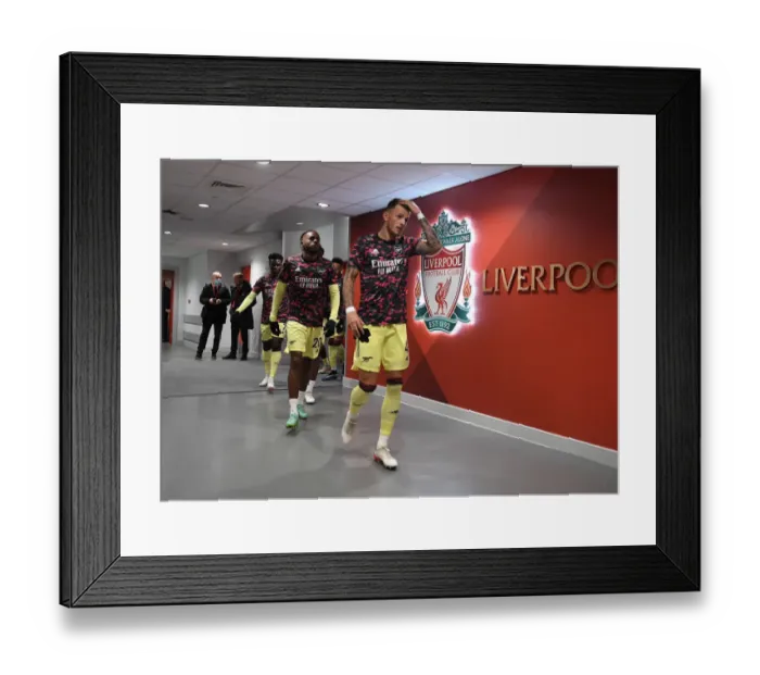 Framed Print : Arsenal's Ben White Faces Liverpool in Premier League Showdown (2021-22) Framed Print : Arsenal's Ben White Faces Liverpool in Premier League Showdown (2021-22)