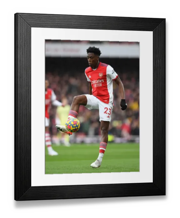 Framed Print : Arsenal's Albert Sambi Lokonga in Action against Newcastle United - 2021-22 Premier League