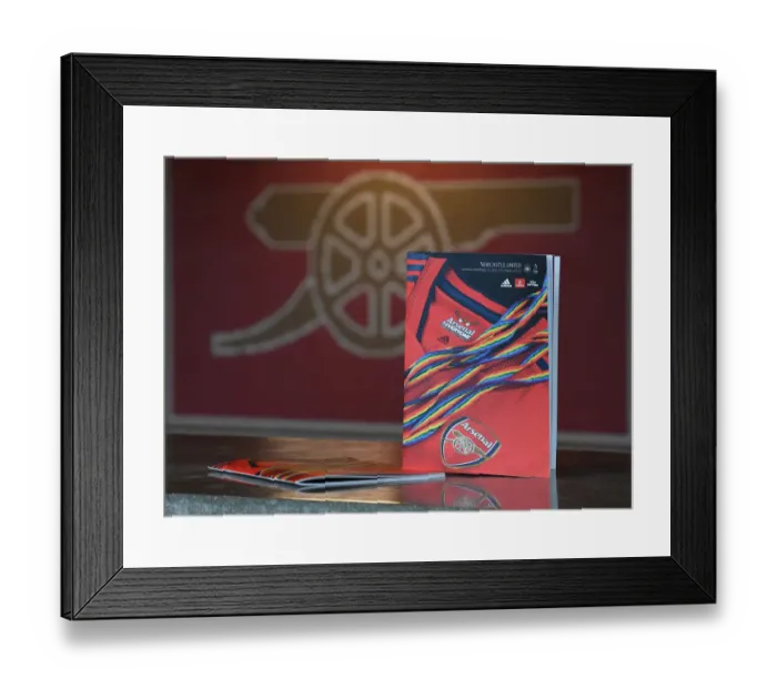 Framed Print : Arsenal vs Newcastle United: Premier League Showdown at Emirates Stadium